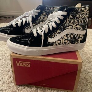 VANS Sk8-Hi Skull Tapestry Black Men’s 7 Suede Sneakers Shoes New